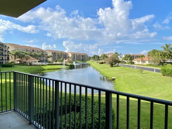 The Marina At The Bluffs, 501 Seafarer Cir #204, Jupiter, Florida 33477, image 1