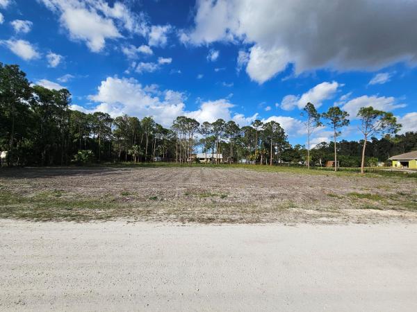 The Acreage Residential, 15811 82nd Ln, The Acreage, Florida 33470, image 1