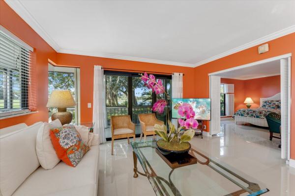 Golf Villas, 418 Brackenwood Ln, Palm Beach Gardens, Florida 33418, image 1