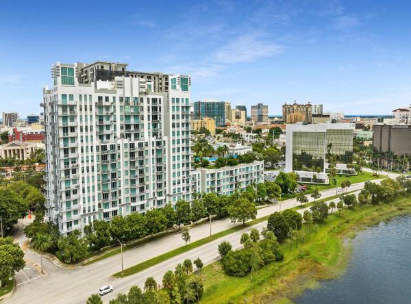 The Edge, 300 S Australian Ave #1019, West Palm Beach, Florida 33401, image 1