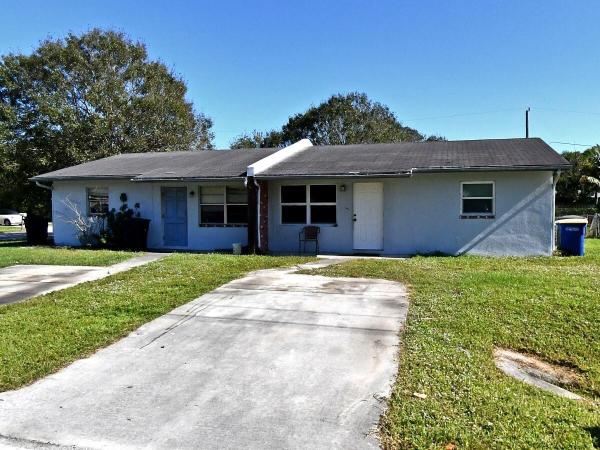 South Twenty Street, 2612 S 29th St, Fort Pierce, Florida 34981, image 1