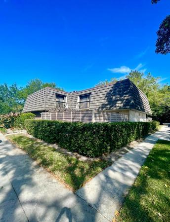 Glenwood Townhomes, 903 9th Ter, Palm Beach Gardens, Florida 33418, image 1