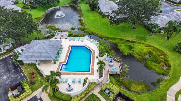Club Cottages, 816 Club Dr, Palm Beach Gardens, Florida 33418, image 3