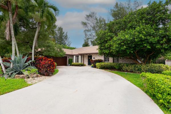 Cricklewood Estates, 9459 Old Pine Rd, Boca Raton, Florida 33428, image 1