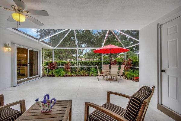 Sun Terrace At The Oaks, 5604 Red Oak Ct, Palm Beach Gardens, Florida 33410, image 1