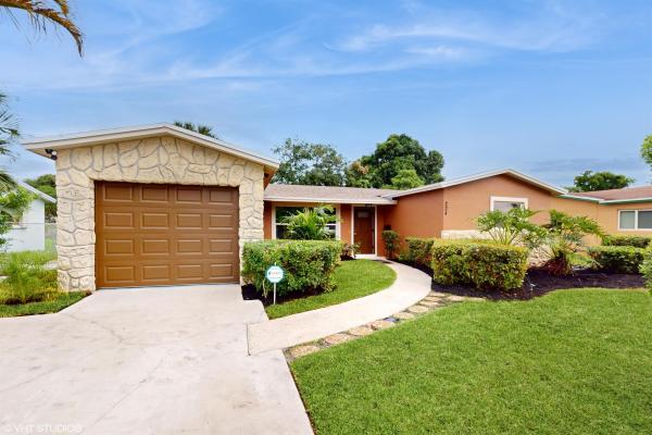 Palm Beach Lakes South, 224 Superior Pl, West Palm Beach, Florida 33409, image 1