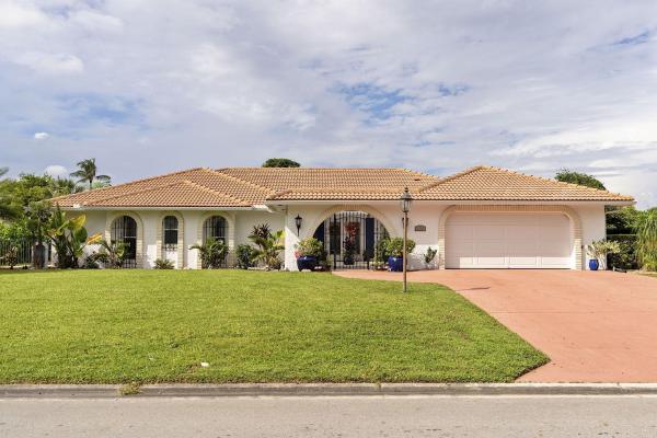 City Of Atlantis, 524 Muirfield Dr, Atlantis, Florida 33462, image 1