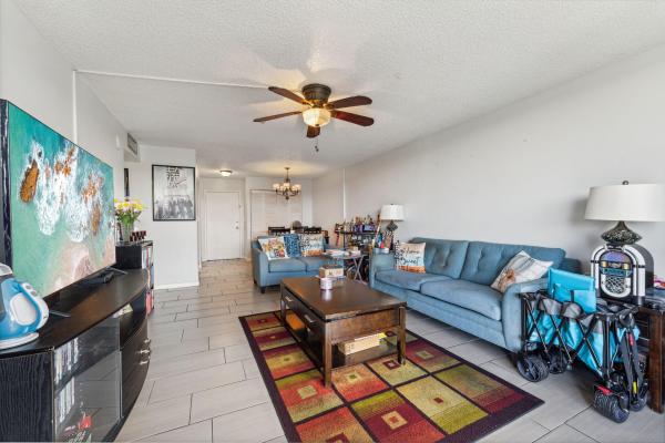 Breakwaters Of The Palm Beaches, 500 Executive Center Dr #4J, West Palm Beach, Florida 33401, image 3