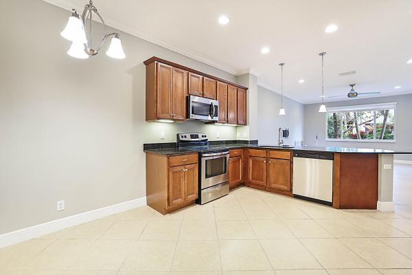 Oakton Preserve, 2062 Foxtail View Ct, West Palm Beach, Florida 33411, image 3