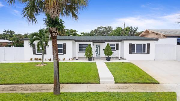 Broadmoor, 386 Franklin Rd, West Palm Beach, Florida 33405, image 1
