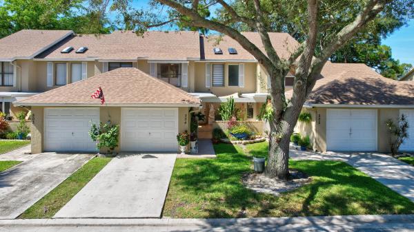 Joggers Run, 504 Maplewood Dr, Greenacres, Florida 33415, image 1