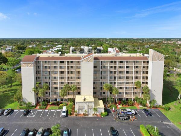 Huntington Lakes 1, 14460 Strathmore 104th Ln #104, Delray Beach, Florida 33446, image 1