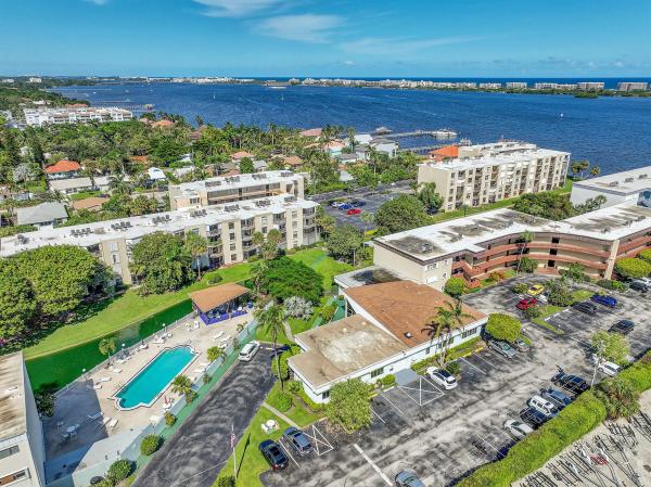 Waterway Club, 200 Waterway Dr #105, Lantana, Florida 33462, image 1