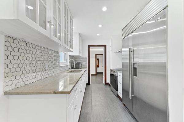 Florida Gardens, 98 Cleveland Rd, Lake Worth, Florida 33467, image 2