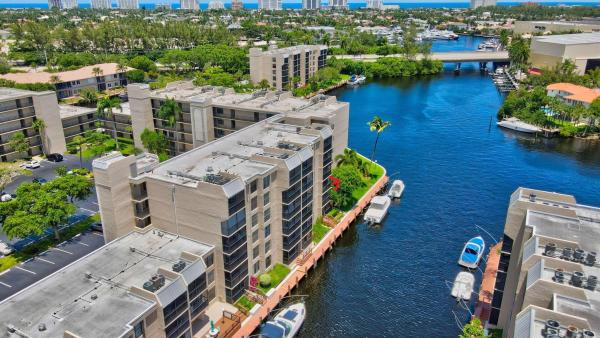 Boca Bayou, 8 Royal Palm Way #3010, Boca Raton, Florida 33432, image 1