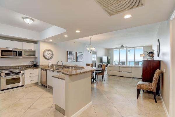 Marina Grande Club & Residences, 2650 Lake Shore 804th Dr #804, Riviera Beach, Florida 33404, image 1