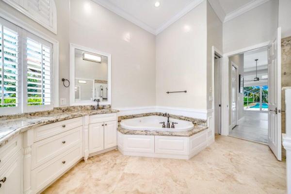 Avalon, 21842 Cypress Palm Ct, Boca Raton, Florida 33428, image 2