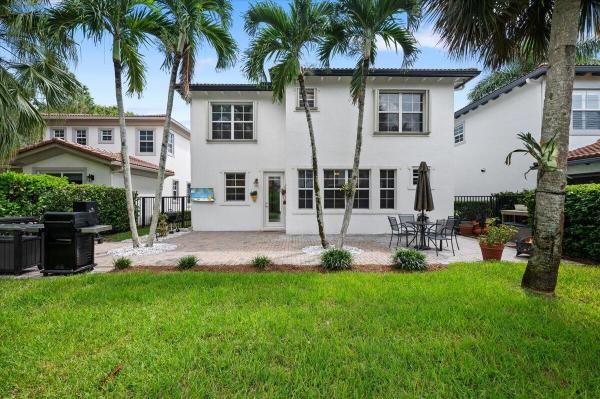 Kenwood Forest At Evergrene, 559 Tomahawk Ct, Palm Beach Gardens, Florida 33410, image 1