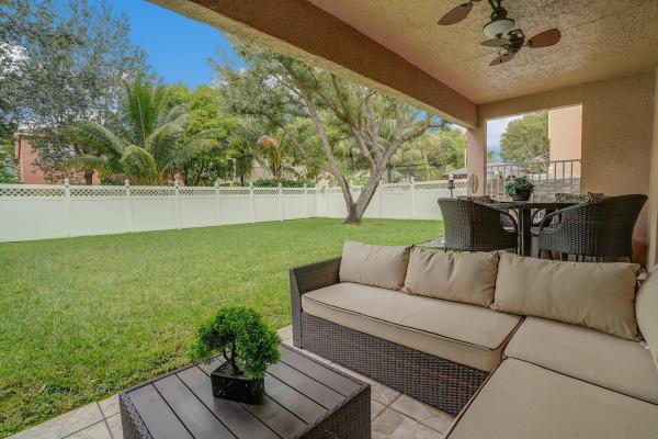 Wyndham, 1325 Isleworth Ct, Royal Palm Beach, Florida 33411, image 3