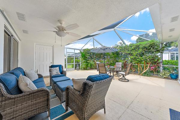 Sun Terrace At The Oaks, 1504 Silverleaf Oak Ct, Palm Beach Gardens, Florida 33410, image 1