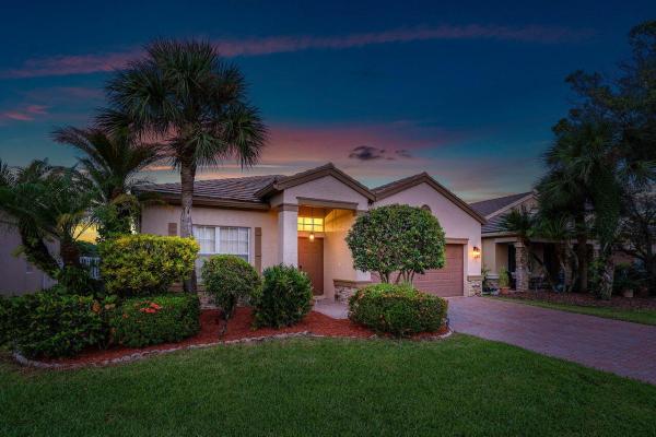 Thoroughbred Lake Estates, 10183 Clubhouse Turn Rd, Lake Worth Beach, Florida 33449, image 1