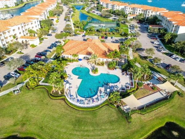 Harbour Isle West, 14 Harbour Isle Dr #202, Fort Pierce, Florida 34949, image 1