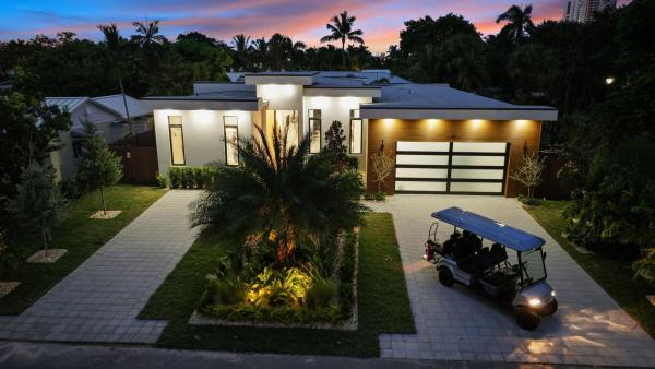 Palm Beach Shores Residential, 301 Cascade Ln, Palm Beach Shores, Florida 33404, image 1