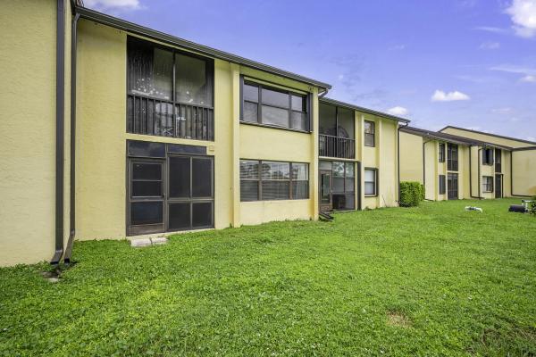 Lucerne Greens, 4712 Lucerne Lakes Blvd E #102, Lake Worth, Florida 33467, image 1