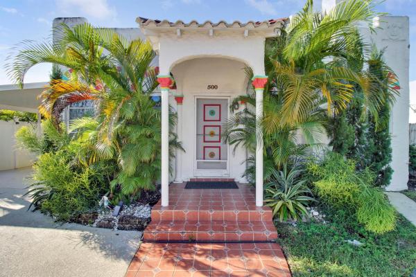 Colonial Estates, 500 Mayflower Rd, West Palm Beach, Florida 33405, image 1
