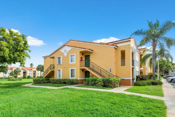 The Yacht Club On The Intracoastal, 157 Yacht Club Way #101, Hypoluxo, Florida 33462, image 1