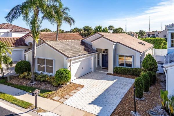 Sonoma Lake Estates At Boca Raton, 8775 Sonoma Lake Blvd, Boca Raton, Florida 33434, image 1