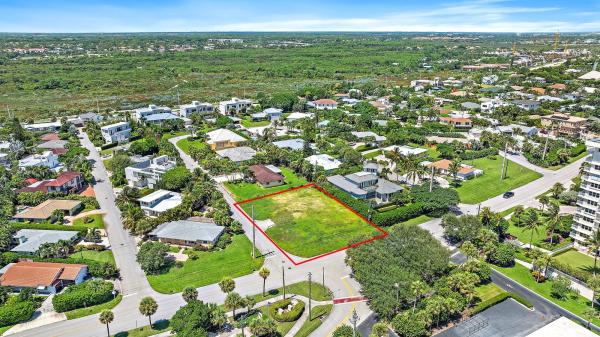 Sea View Ridge, 451 Ocean Dr, Juno Beach, Florida 33408, image 2