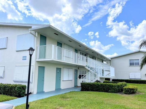 Sterling Village, 680 Horizons W #103, Boynton Beach, Florida 33435, image 1