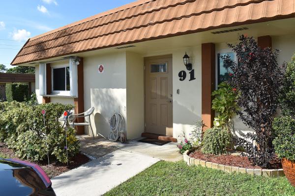 Fernley 3 At Cresthaven Townhomes, 5780 Fernley Dr #91, West Palm Beach, Florida 33415, image 1