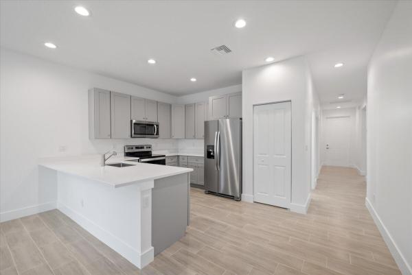 Acrehome Park, 1437 W 31st St, Riviera Beach, Florida 33404, image 2