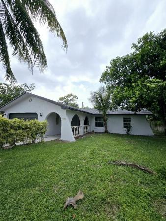 Foss, 4475 Foss Rd, Lake Worth, Florida 33461, image 2