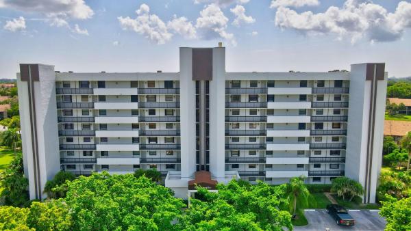 Clearwater Of Meadowlakes, 1266 S Military Trl #525, Deerfield Beach, Florida 33442, image 1