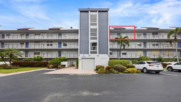 Deauville Village, 6650 S Oriole Blvd #4050, Delray Beach, Florida 33446, image 1