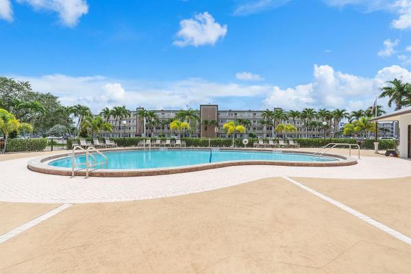 1021 Guildford B #1021, Boca Raton, Florida 33434, image 1