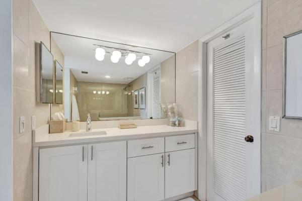 Marina Bay, 1030 U S Highway One #209, North Palm Beach, Florida 33408, image 2