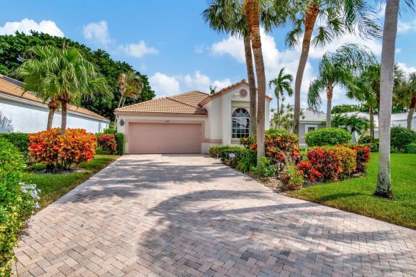 Hampton Fairways At Indian Spring, 11805 Fountainside Cir, Boynton Beach, Florida 33437, image 1