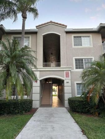 Evergreen Lakes, 5055 Wiles Rd #202, Coconut Creek, Florida 33073, image 1