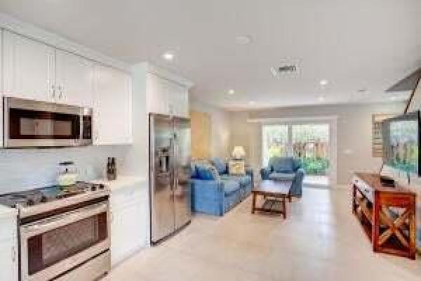 Downtown Delray, 137 NE 7th Ave, Delray Beach, Florida 33483, image 1