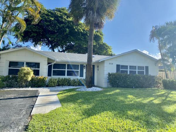Palm Beach Gardens Estates, 558 Ivy Ave, Palm Beach Gardens, Florida 33410, image 1