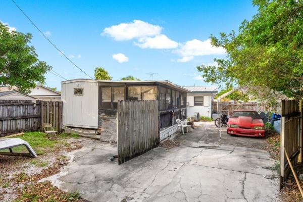 Ridge Grove, 1048 S Ridge Rd, Lake Worth, Florida 33462, image 1