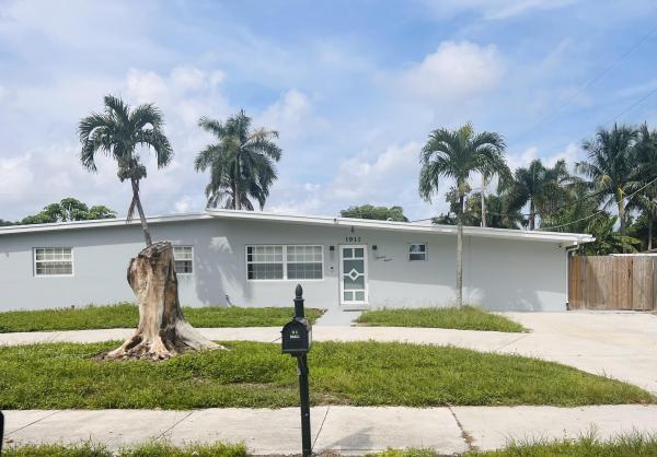 Lake Osborne Estates, 1911 High Ridge Rd, Lake Worth Beach, Florida 33461, image 1