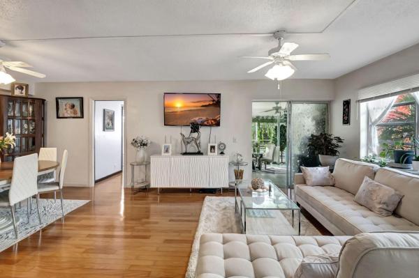 Palm Royal, 25 SE 13th St #B1, Boca Raton, Florida 33432, image 1