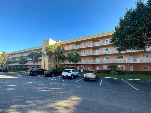 Lucerne Pointe, 4723 Lucerne Lakes Blvd #644, Lake Worth Beach, Florida 33467, image 1