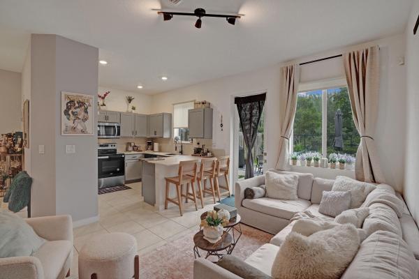 Walden Place, 20856 NW 9th Path, Miami Gardens, Florida 33169, image 2