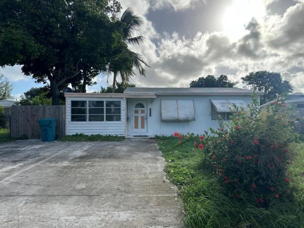 Rolling Green Ridge, 3264 Ocean Pkwy, Boynton Beach, Florida 33435, image 1